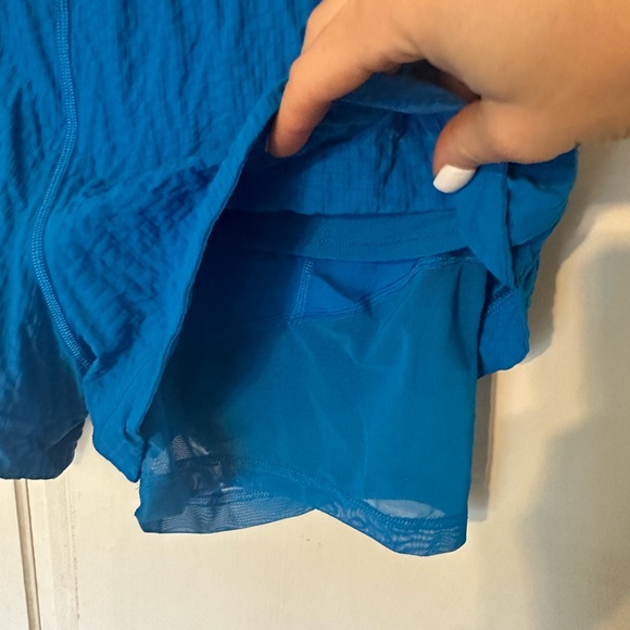 LULULEMON Logo Waistband High-Rise Training Short Poolside - Picture 12 of 14